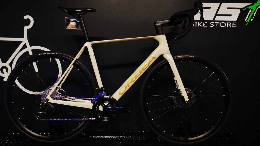 Orbea Orca M30 Ruta carbon OMR 105