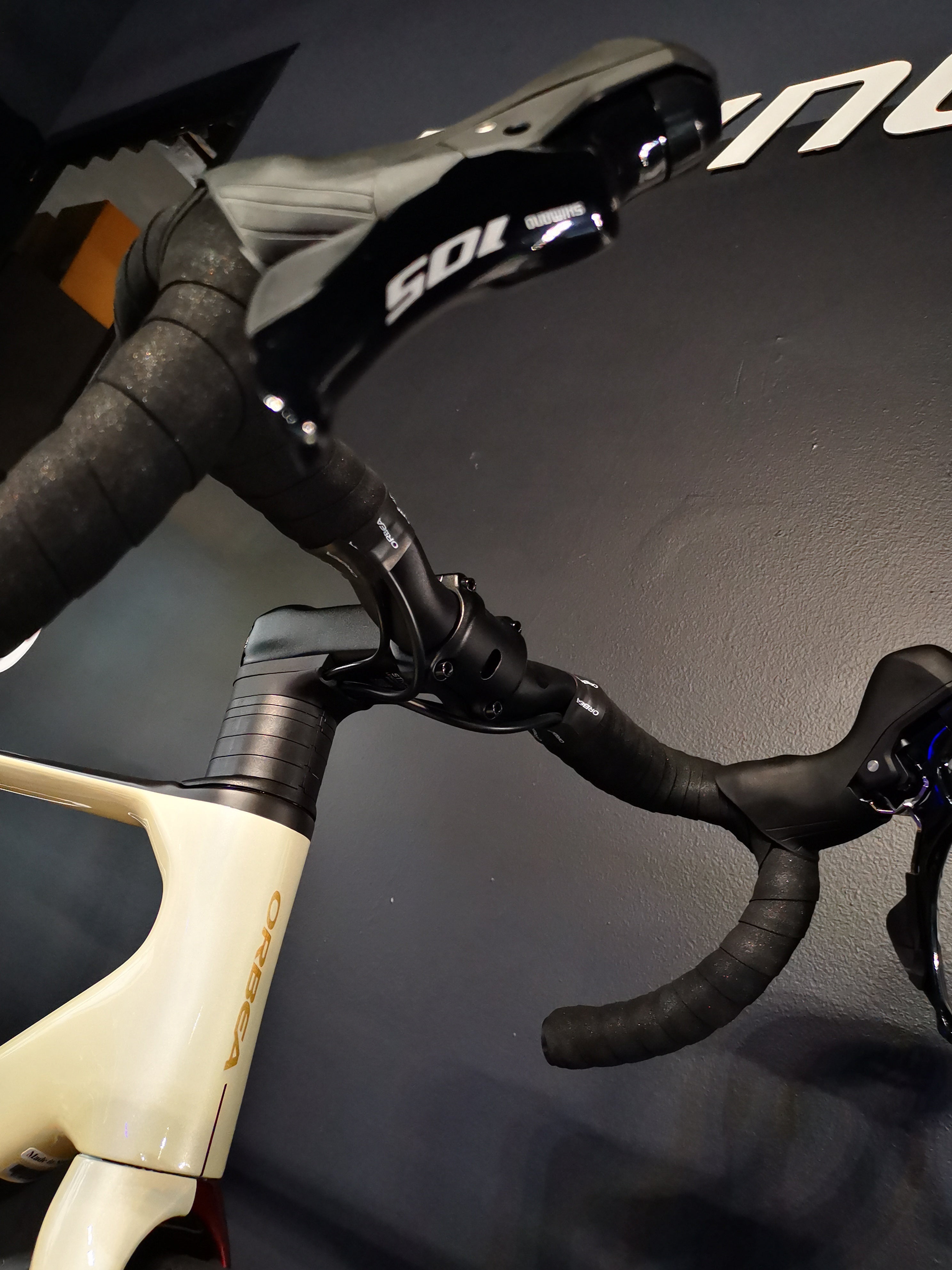 Orbea Orca M30 Ruta carbon OMR 105