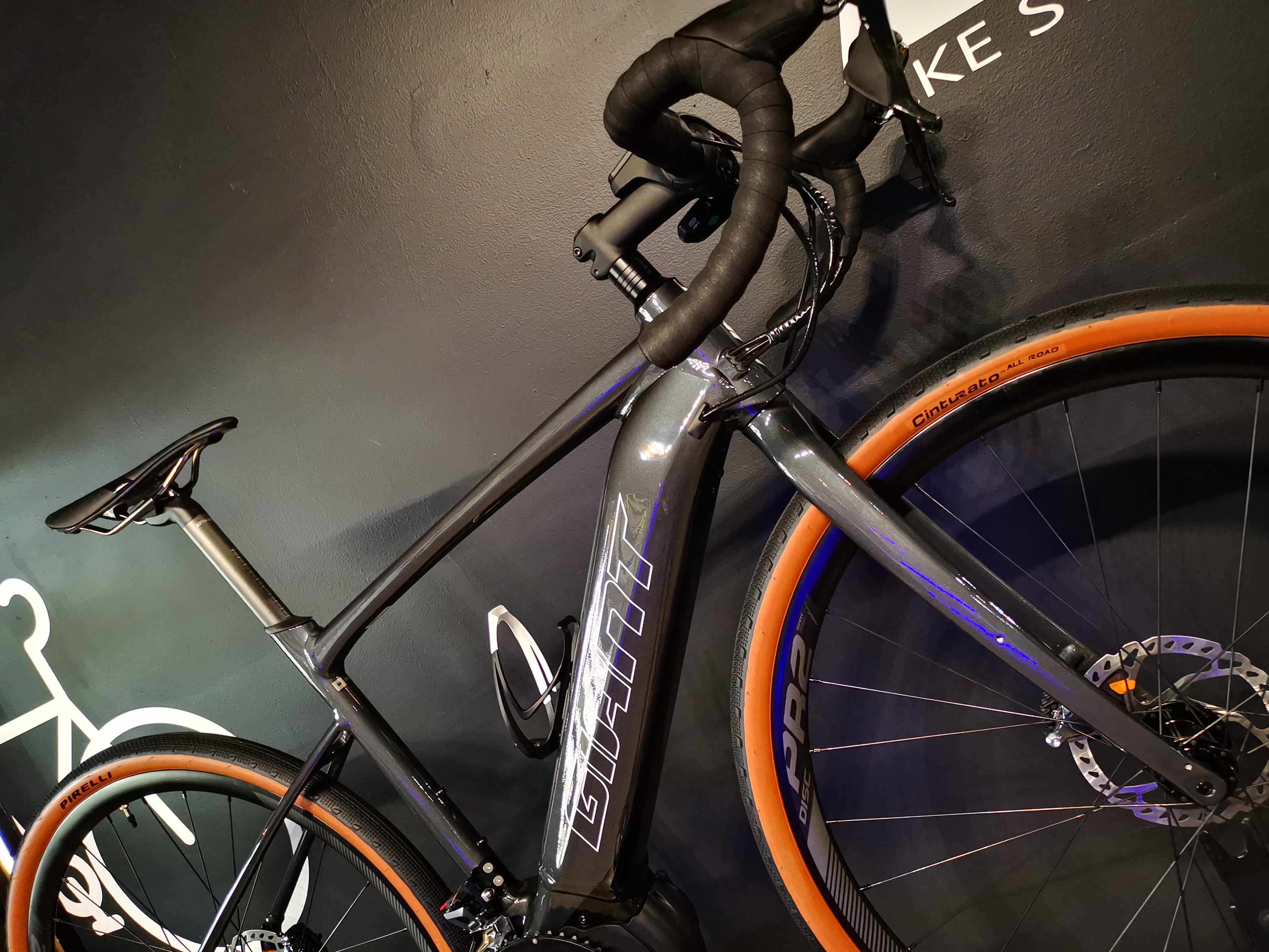 Giant Gravel/Road E+1 pro e-bike Ultegra