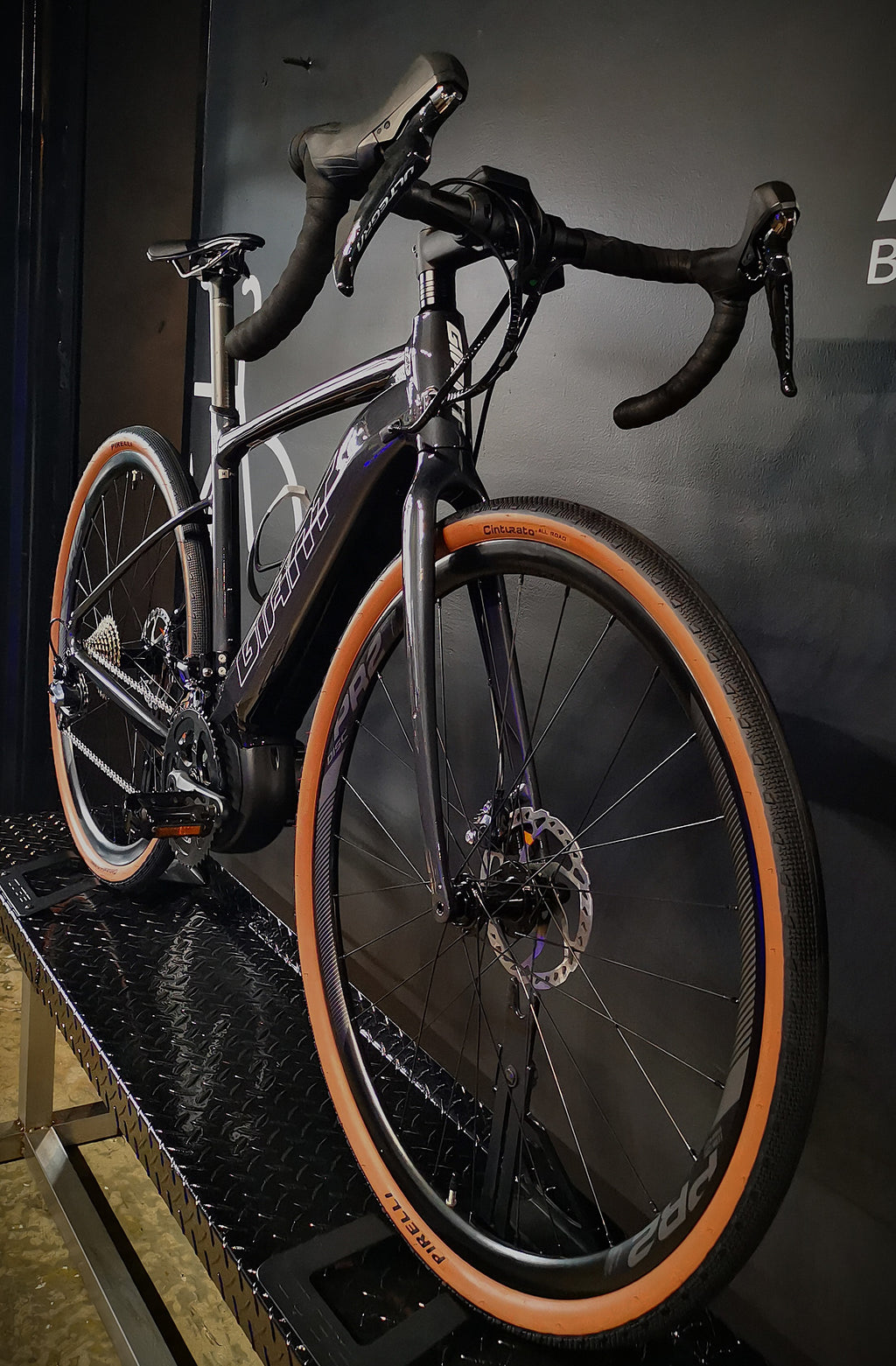Giant Gravel/Road E+1 pro e-bike Ultegra