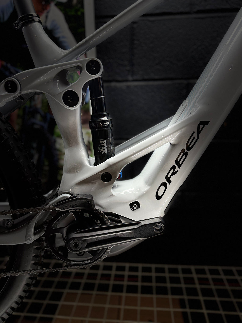 Orbea Wild ST H30 Silver E-MTB