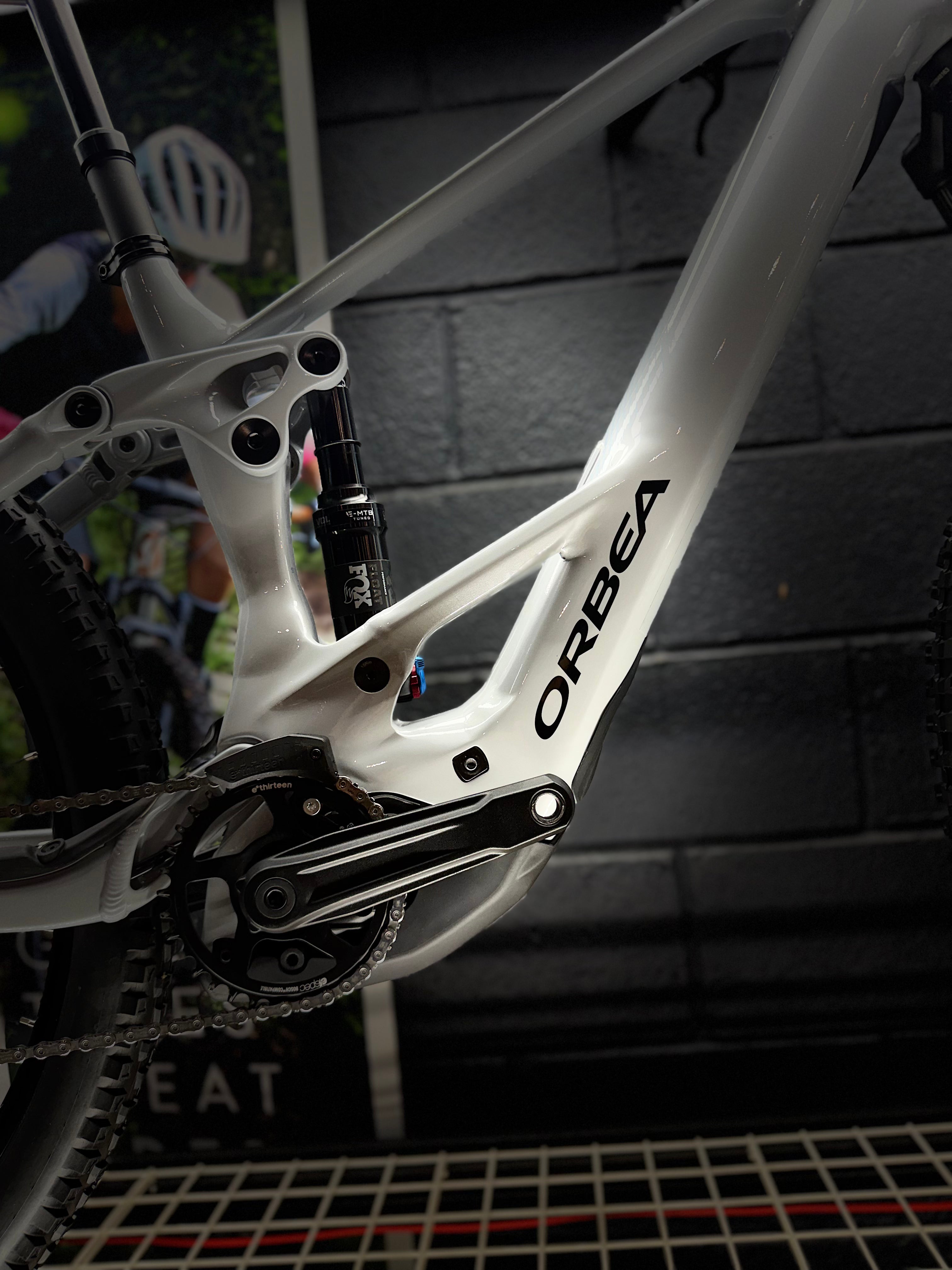 Orbea Wild ST H30 Silver E-MTB